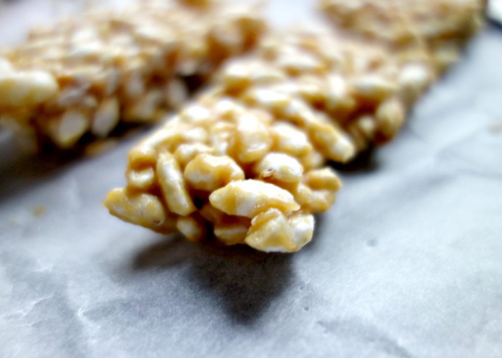 Gepofte rijst repen, cashewnoten, pasta, gezond eten