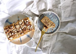 bananenbrood met wortel en appel