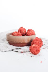 Strawberry blissballs